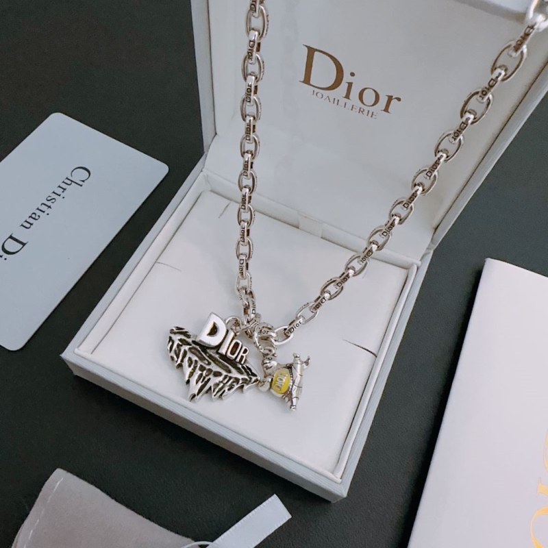 chr1st1an D10r necklaces